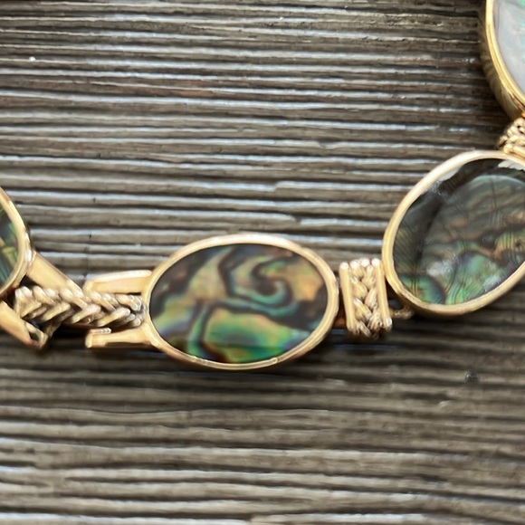 Monet Gold Tone Abalone Vintage Link Bracelet - Picture 2 of 9